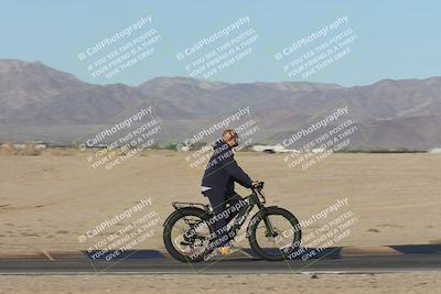 media/Oct-30-2025-Racers Edge (Thu) [[dabbdaf680]]/1-Around the Pits- Track Walk/